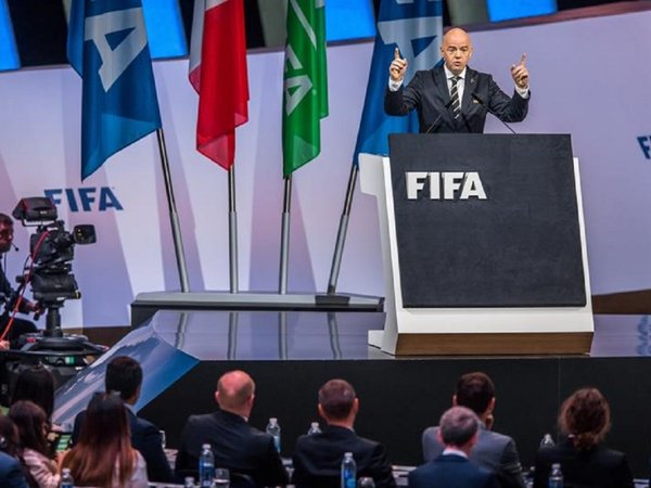Infantino: "La FIFA ha dejado de ser una organización tóxica y casi criminal"