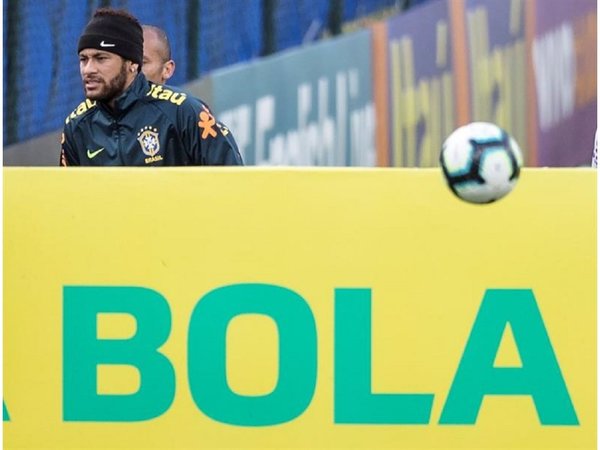 Ponen en duda participación de Neymar en Copa América