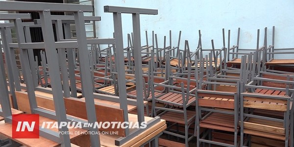 RECEPCIÓN DE MOBILIARIOS PARA INSTITUCIONES EDUCATIVAS DE FRAM.