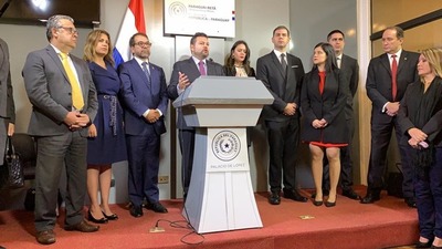 Conare deberá definir el estatus de refugiados de Arromm y Martí » Ñanduti