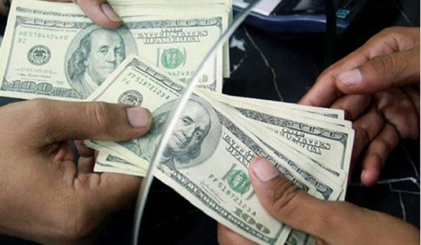 Aumentan los ahorros en moneda extranjera