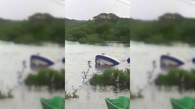BUSCAN A MUJER QUE CAYÓ AL RIO PARAGUAY CUANDO CRUZABA LA FRONTERA EN UNA LANCHA