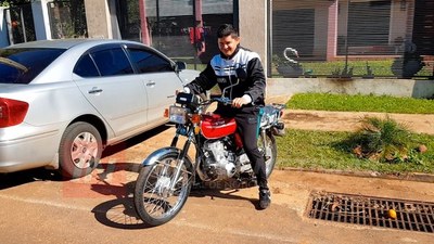 SE GANÓ UNA MOTO 0KM EN UNA RIFA ESTUDIANTIL