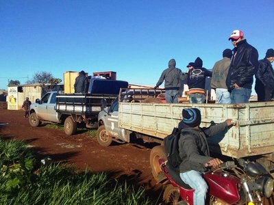 Incidentes en desalojo de predio municipal en PJC