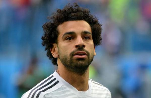 La reacción de Mohamed Salah cuando pensó que una periodista quería besarlo - C9N