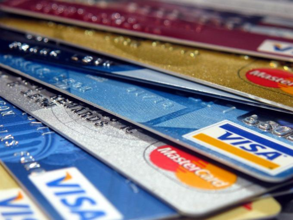 Restaurantes no aceptarán el fin de semana pagos con tarjetas de crédito - Radio 1000 AM
