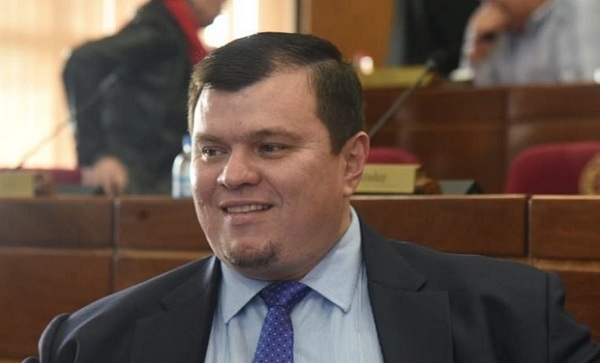 Postergan sesión extra para echar a Amarilla