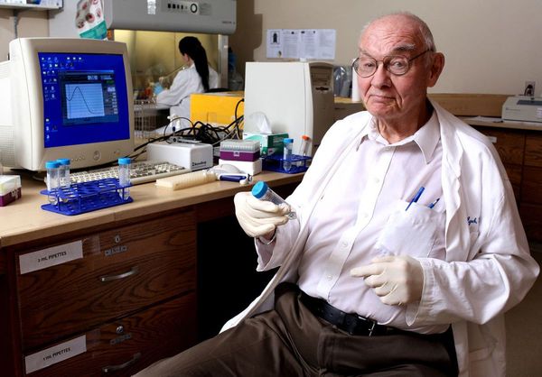 Muere Henry Lynch, “padre” de la investigación del cáncer hereditario
