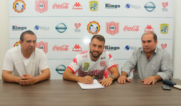 HOY / Tercer refuerzo para el conjunto universitario