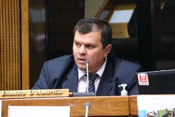Solicitan sesión extraordinaria para tratar pérdida de investidura del senador Dionisio Amarilla