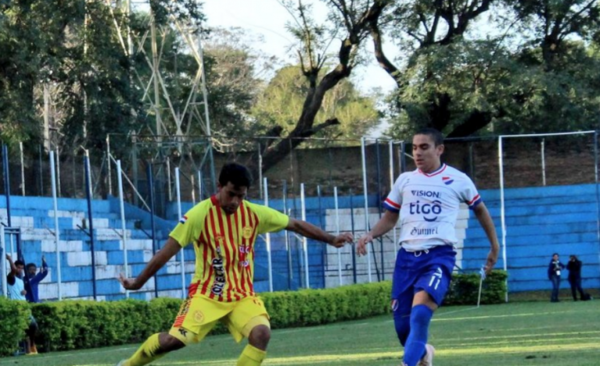 HOY / Ledesma toma distancia en la tabla de la Primera División B