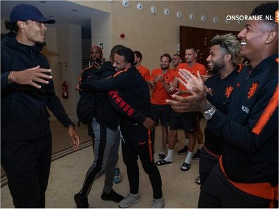 Van Dijk y Wijnaldum, preparados para jugar contra Inglaterra