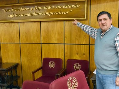 Llano dice que expulsión de Amarilla viola la Constitución