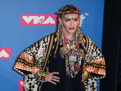 Tribunal da luz verde a la subasta de artículos íntimos de Madonna