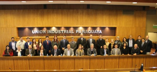 Buscan agilizar trámites aduaneros