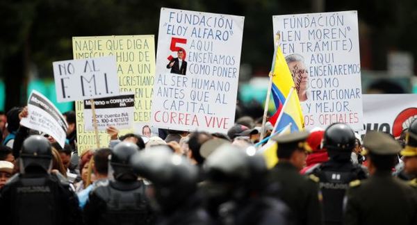 Sindicatos en Ecuador realizan movilizaciones contra reforma laboral del Gobierno | .::Agencia IP::.
