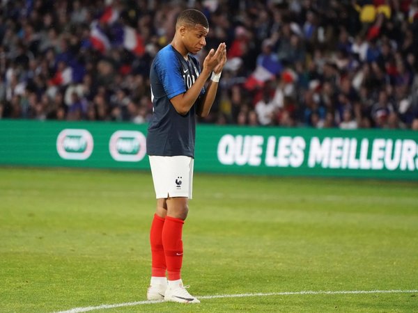 Mbappé manda un mensaje de aliento a Neymar