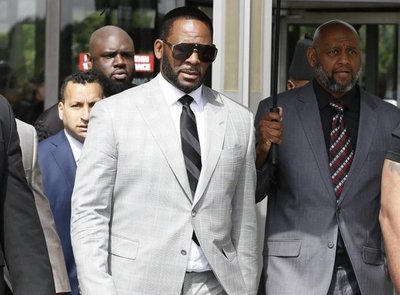 R. Kelly se declara inocente de nuevas acusaciones de crímenes sexuales - Espectaculos - ABC Color