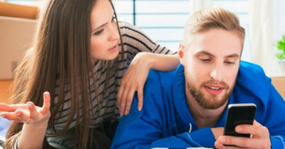 “Mi marido le puso código a  su celular y entré en crisis”