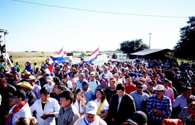 Pobladores del Ñeembucú exigen fin del aislamiento de sus comunidades - Edicion Impresa - ABC Color