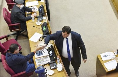 Expulsado Amarilla trató de embarrar a colegas - Edicion Impresa - ABC Color