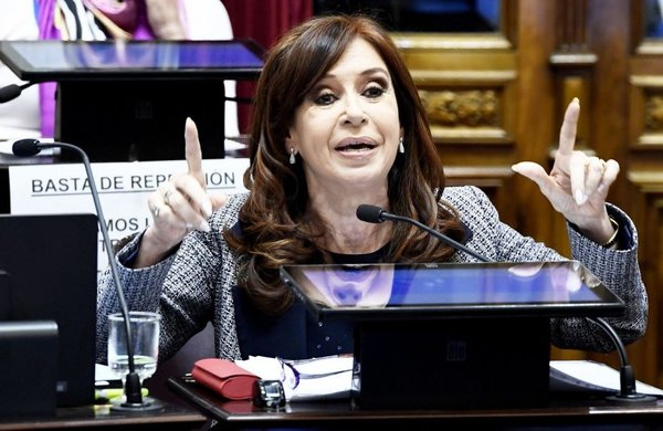 Justicia amplía la acusación y pide prisión para la expresidenta Cristina - Edicion Impresa - ABC Color