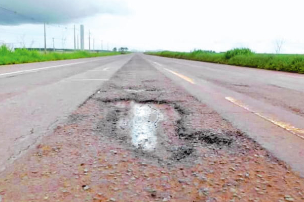 Urgen mantenimiento de la supercarretera | Diario Vanguardia 07