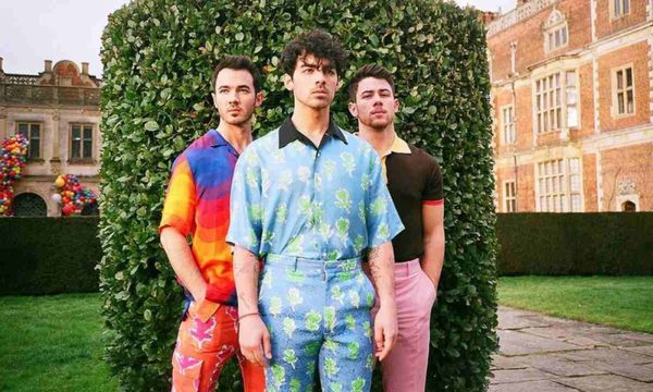 El nuevo álbum de los Jonas Brothers, “Happiness Begins”, ya está disponible