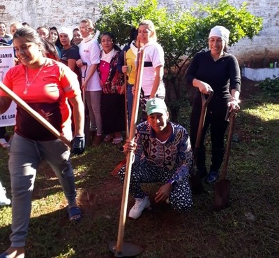 Mujeres privadas de libertad de CDE cuentan con cursos de horticultura » Ñanduti