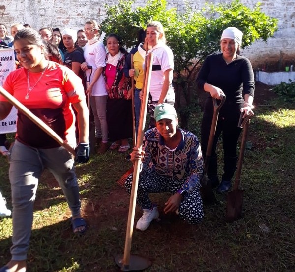 Mujeres privadas de libertad de CDE cuentan con cursos de horticultura » Ñanduti