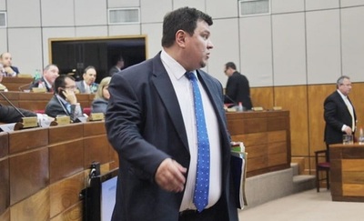 10 "perlas" de la defensa de Dionisio Amarilla que generan comentarios