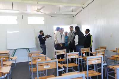 Gobierno entrega aportes para la educación y habilita aulas en San Pedro | .::Agencia IP::.