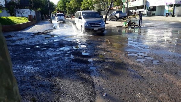 Calles invadidas por las aguas - Cronicas Ciudadanas - ABC Color
