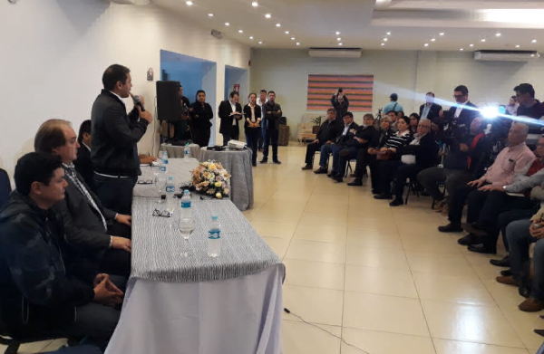 Buscan acciones para reactivar al golpeado comercio esteño | Diario Vanguardia 11