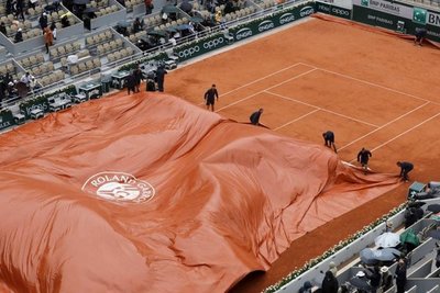 Aplazada la semifinal Djokovic-Thiem - Deportes - ABC Color