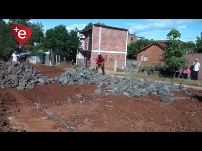 VERIFICAN AVANCE DE OBRAS EN BARRIOS DE ENCARNACIÓN