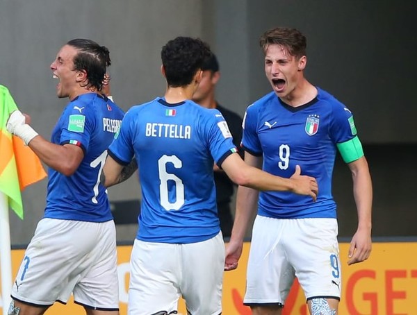 Italia marcha firme hacia su objetivo