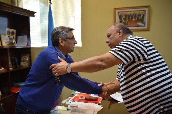 Gobernador de Guairá promete saldar deuda - Nacionales - ABC Color