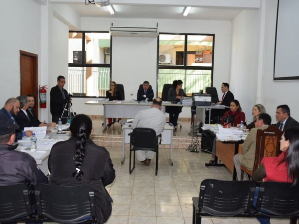 Continúa juicio al abogado acusado de feminicidio y violencia familiar