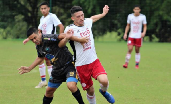 HOY / Nueva semana de trabajos para la Albirroja sub 17