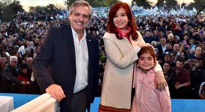 Cristina Kirchner mantiene bajo perfil y recorre las provincias - ADN Paraguayo