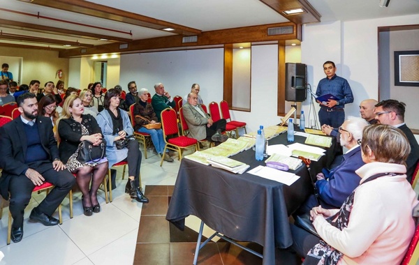 Presentaron el libro “Diálogos de la lengua guaraní”, de Bartomeu Meliá SJ - ADN Paraguayo