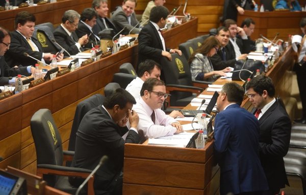 Acosta: “Corporativismo es casi normal” - Nacionales - ABC Color