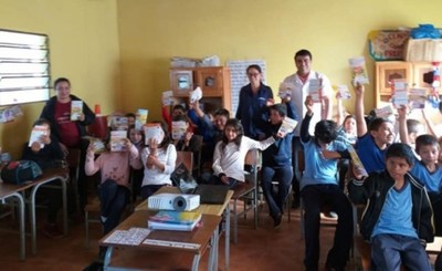 Realizan charlas educativas sobre higiene en escuelas de O´leary
