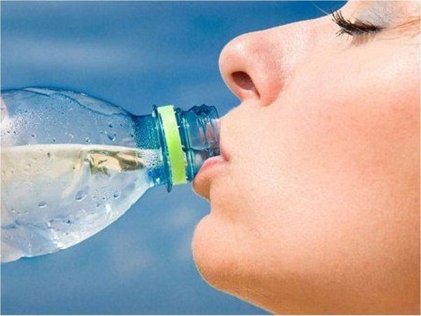 Una persona puede ingerir más de 70.000 partículas de microplástico