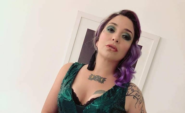 HOY / Andrea Valobra lanza videoclip de su sencillo 'Poco a poco'