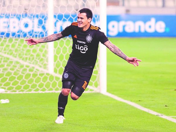 Un mago que inventa y también marca goles