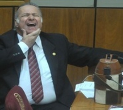 Abogado de Daher recurre a chicana para trabar audiencia - Paraguay.com