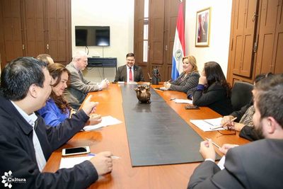 Fortalecerán proyectos culturales que fomenten la educación de los jóvenes » Ñanduti