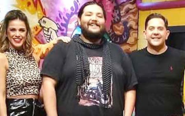 ¡Esa!: Gracias a “Tercer Tiempo” tiene guitarra
